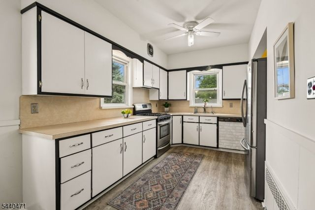128 Stevens Pl, North Arlington Boro, NJ 07031