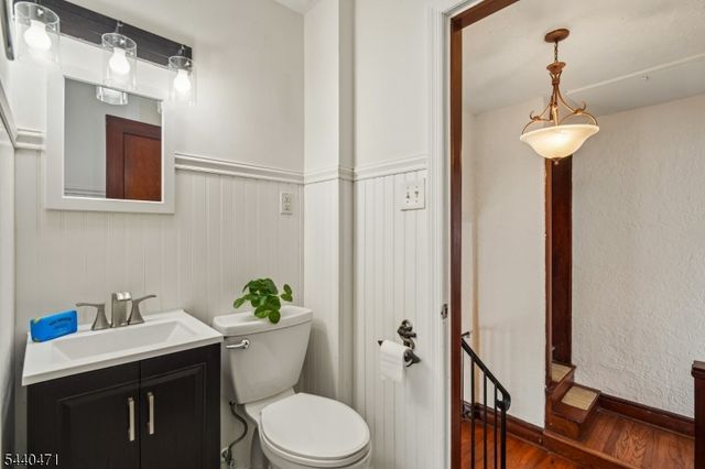 128 Stevens Pl, North Arlington Boro, NJ 07031