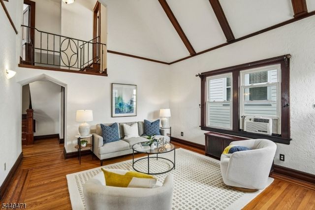 128 Stevens Pl, North Arlington Boro, NJ 07031