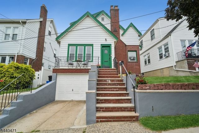 128 Stevens Pl, North Arlington Boro, NJ 07031