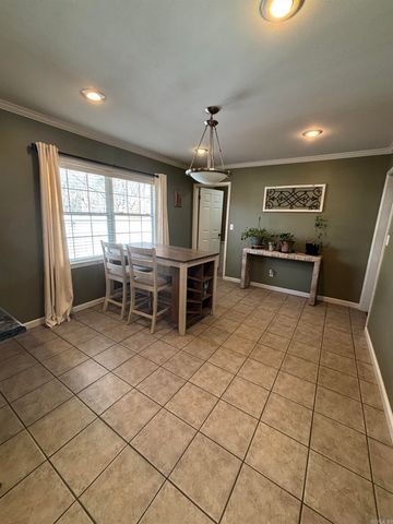 412 CINDY DR., Paragould, AR 72450