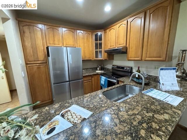 1256 Stanhope Ln 254, Hayward, CA 94545