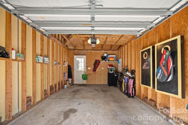 8658 Beaver Creek Drive, Charlotte, NC 28269