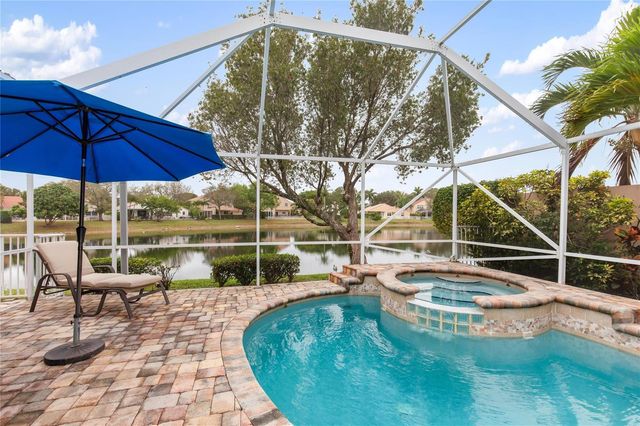 6660 NW 75th Place, Parkland, FL 33067