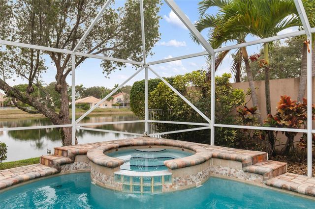 6660 NW 75th Place, Parkland, FL 33067
