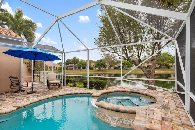 6660 NW 75th Place, Parkland, FL 33067