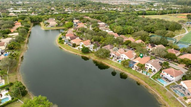 6660 NW 75th Place, Parkland, FL 33067