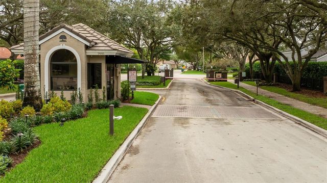 6660 NW 75th Place, Parkland, FL 33067