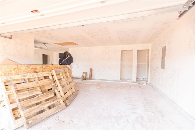 10312 SW 56th Street, Mustang, OK 73064