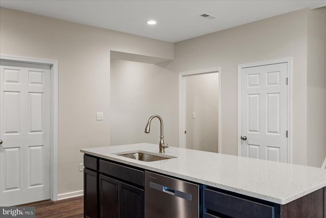 100 BROCKHAM CT, Winchester, VA 22602