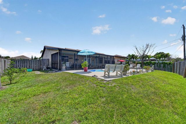 437 SE Nome Drive, Port St. Lucie, FL 34984