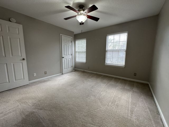 122 Alexander Blvd, Clarksville, TN 37040