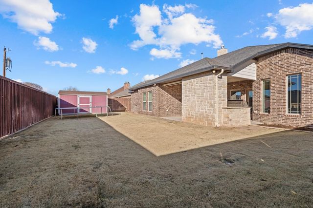 813 Avenue T, Shallowater, TX 79363