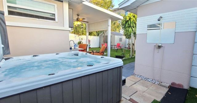 2306 W SAINT JOSEPH STREET, Tampa, FL 33607