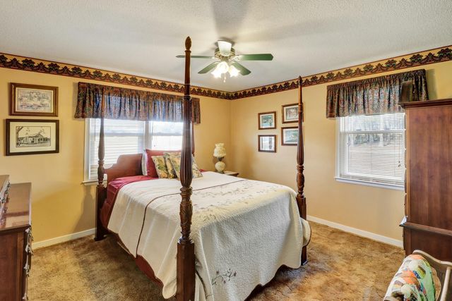 449 Hickory Hill Road, Orangeburg, SC 29115