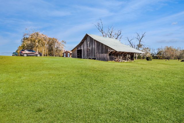 449 Hickory Hill Road, Orangeburg, SC 29115