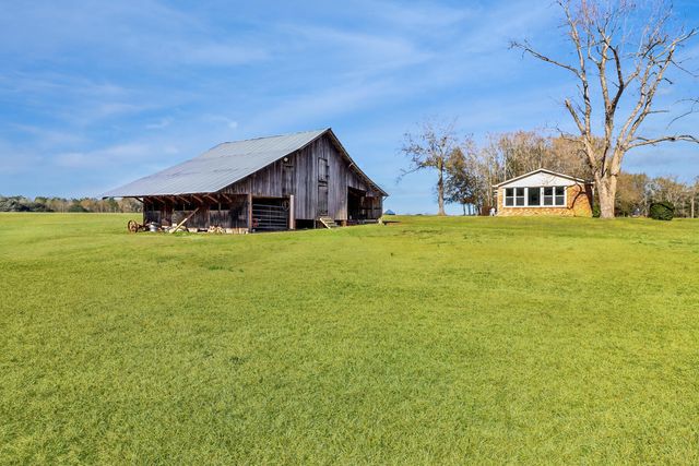 449 Hickory Hill Road, Orangeburg, SC 29115