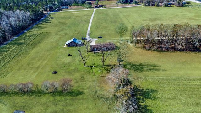 449 Hickory Hill Road, Orangeburg, SC 29115