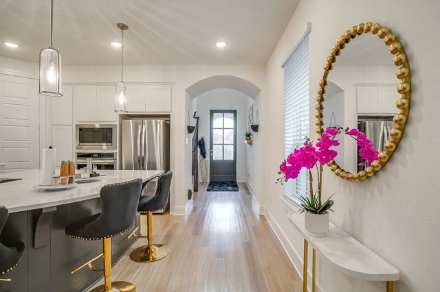 925 Carnation Drive, Crowley, TX 76036