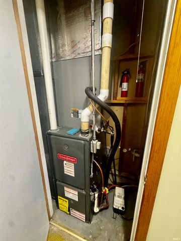 7190 W May Road, Bloomington, IN 47403