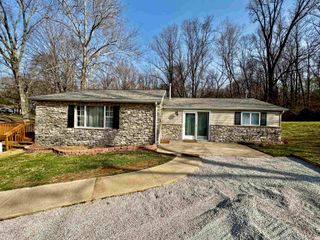 7190 W May Road, Bloomington, IN 47403