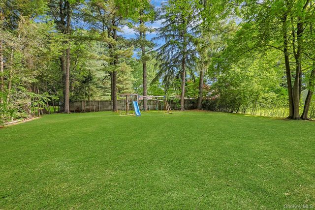 31 Townline Road, Pearl River, NY 10965