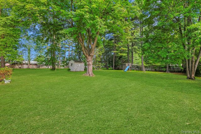 31 Townline Road, Pearl River, NY 10965