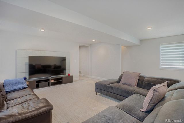 6264 N Lisbon Street, Aurora, CO 80019