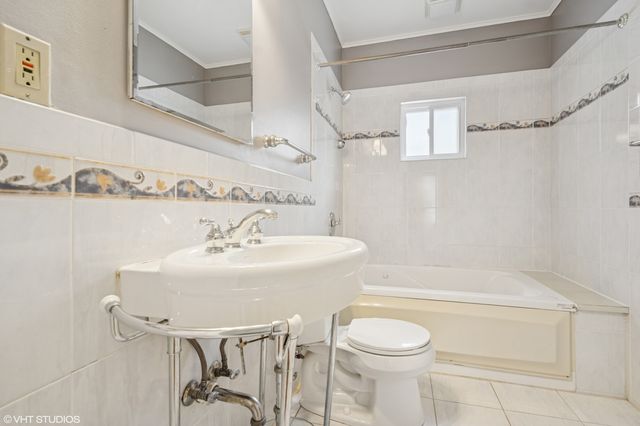 721 Clarence Avenue, Oak Park, IL 60304