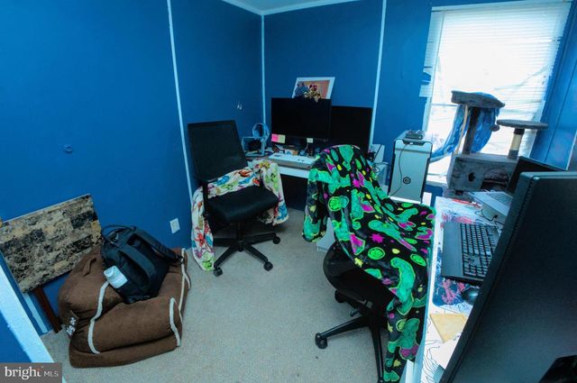 19 MARATHON DR, Mantua, NJ 08051