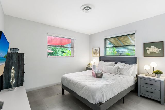 2640 NW 9th Lane, Wilton Manors, FL 33311