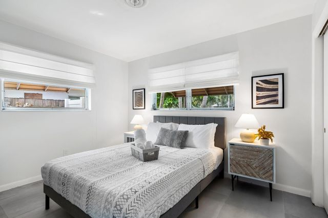 2640 NW 9th Lane, Wilton Manors, FL 33311