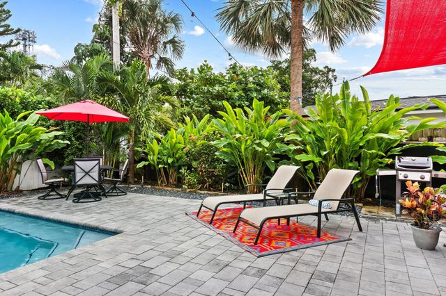 2640 NW 9th Lane, Wilton Manors, FL 33311