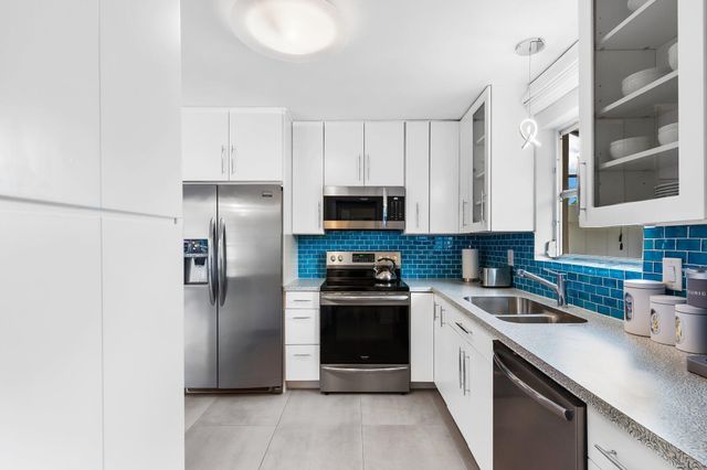 2640 NW 9th Lane, Wilton Manors, FL 33311