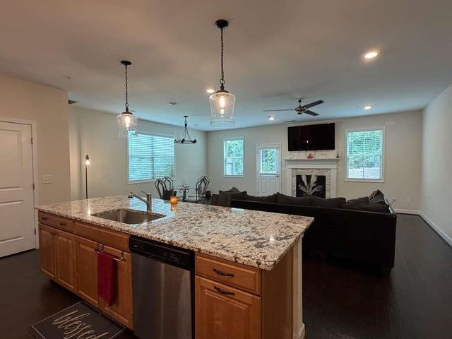 1084 Broadview Drive, Marietta, GA 30062