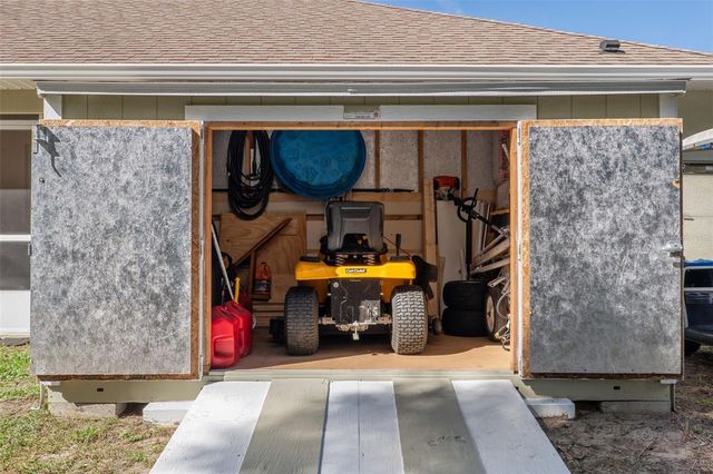 35534 CEDAR LANE, Leesburg, FL 34788