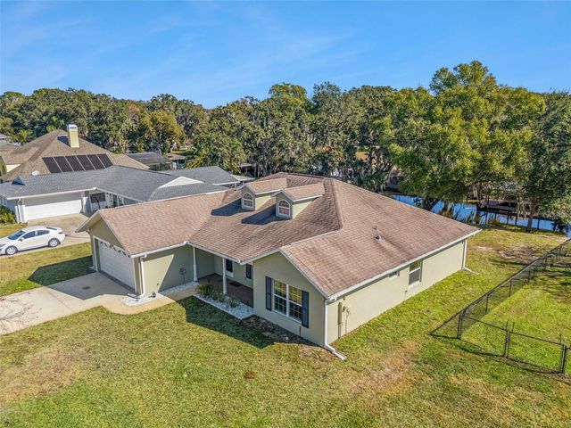 35534 CEDAR LANE, Leesburg, FL 34788