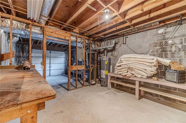 1892 Surrey SE Trail, Conyers, GA 30013