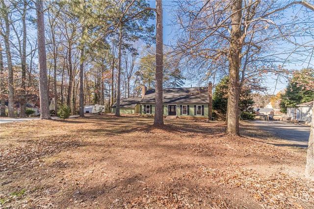 1892 Surrey SE Trail, Conyers, GA 30013