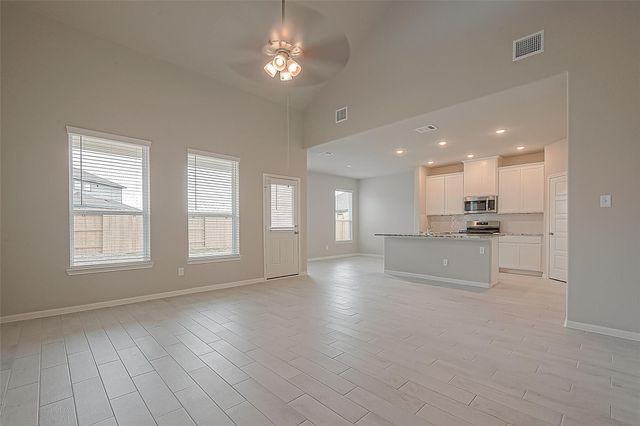 2923 Copper Falls Drive, Iowa Colony, TX 77583