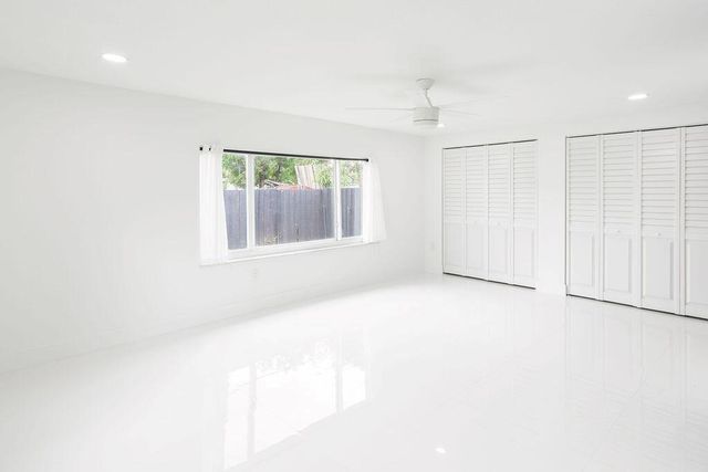 6370 Plunkett Street, Hollywood, FL 33023