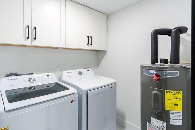 6370 Plunkett Street, Hollywood, FL 33023