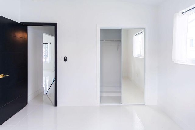 6370 Plunkett Street, Hollywood, FL 33023