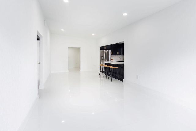 6370 Plunkett Street, Hollywood, FL 33023