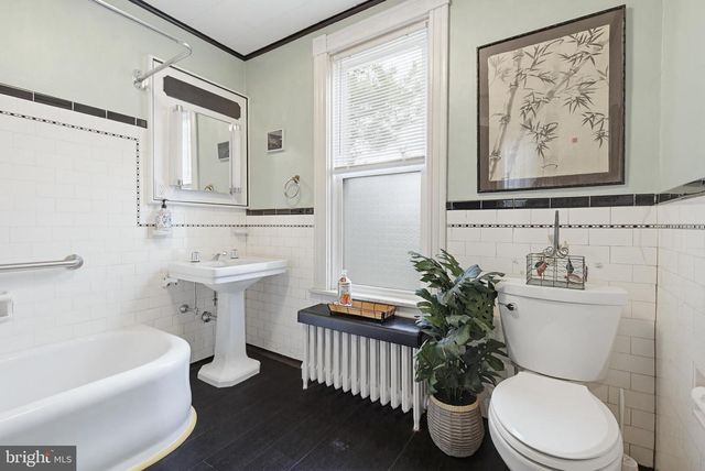 405 COLLEGE AVE, Lancaster, PA 17603