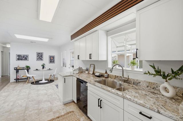 28 Eugenia Avenue 28, Aptos, CA 95003