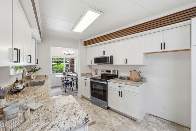 28 Eugenia Avenue 28, Aptos, CA 95003