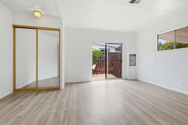 28 Eugenia Avenue 28, Aptos, CA 95003