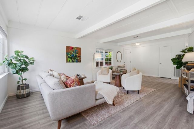 28 Eugenia Avenue 28, Aptos, CA 95003