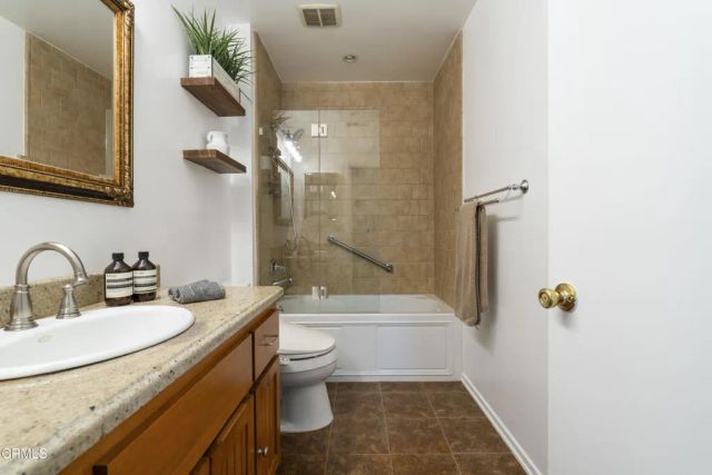 2145 Las Lunas Street, Pasadena, CA 91107